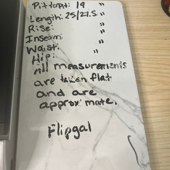 Talbots 100% Silk cream partial button front long sleeve Size XS - Picture 8 of 8